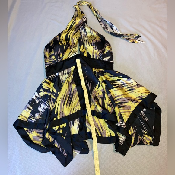 Multi-Colored bebe size M Halter Top - Picture 4 of 7